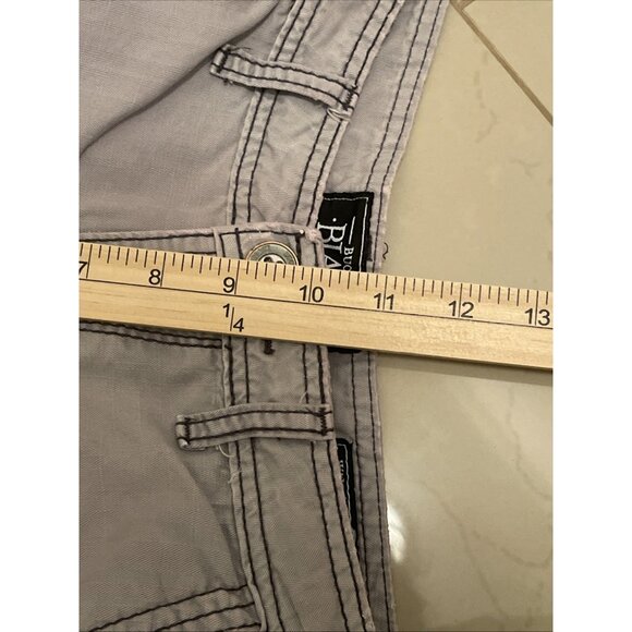 Buckle Black Standard Fit Cargo Shorts Mens 27W 23L Gray Chambray Magic Outdoors - Picture 11 of 13